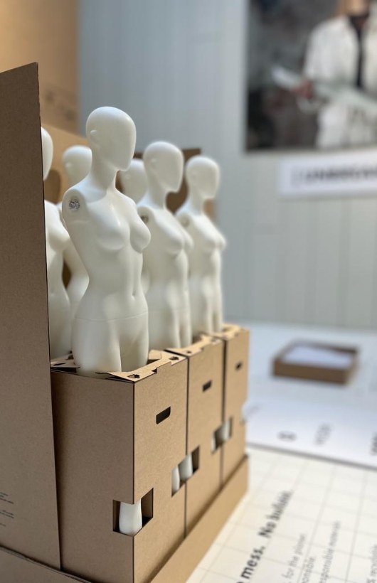 Hans Boodt Mannequins_Salone del Mobile 2022_Essential X Reflow